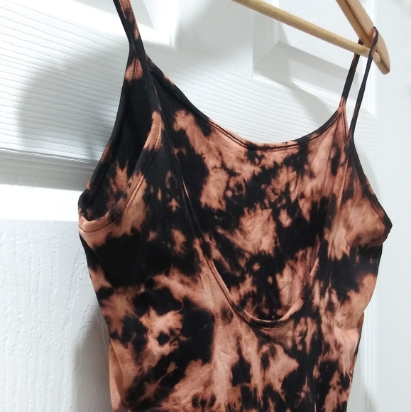 Open-Back Cami Bodysuit - Picture 4 of 4